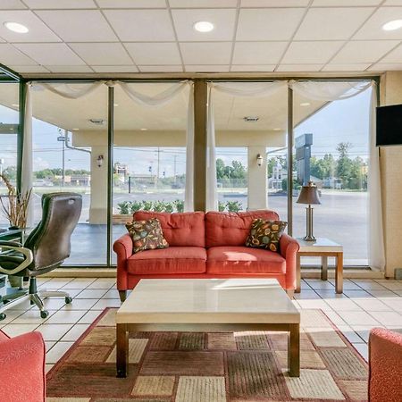 Quality Inn マンチェスター エクステリア 写真