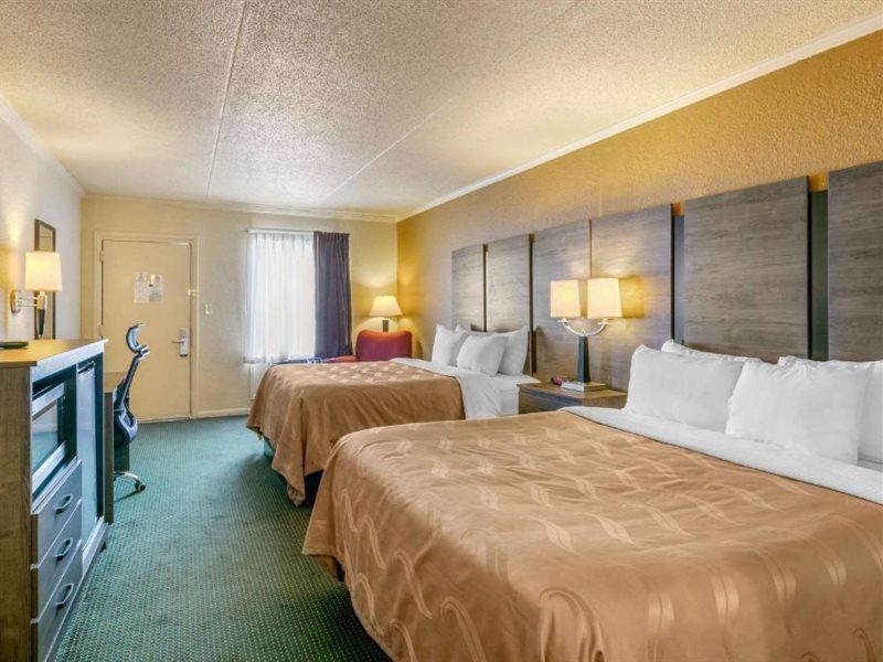 Quality Inn マンチェスター エクステリア 写真