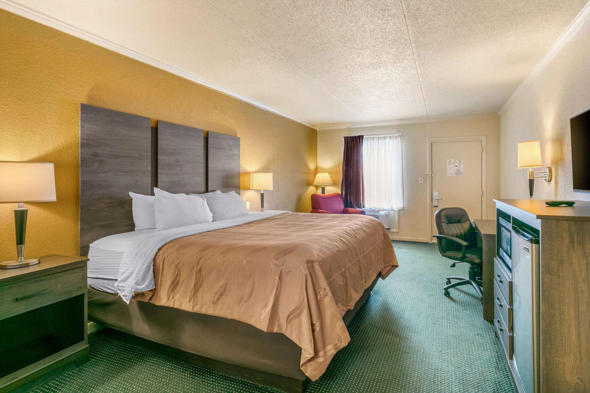 Quality Inn マンチェスター エクステリア 写真
